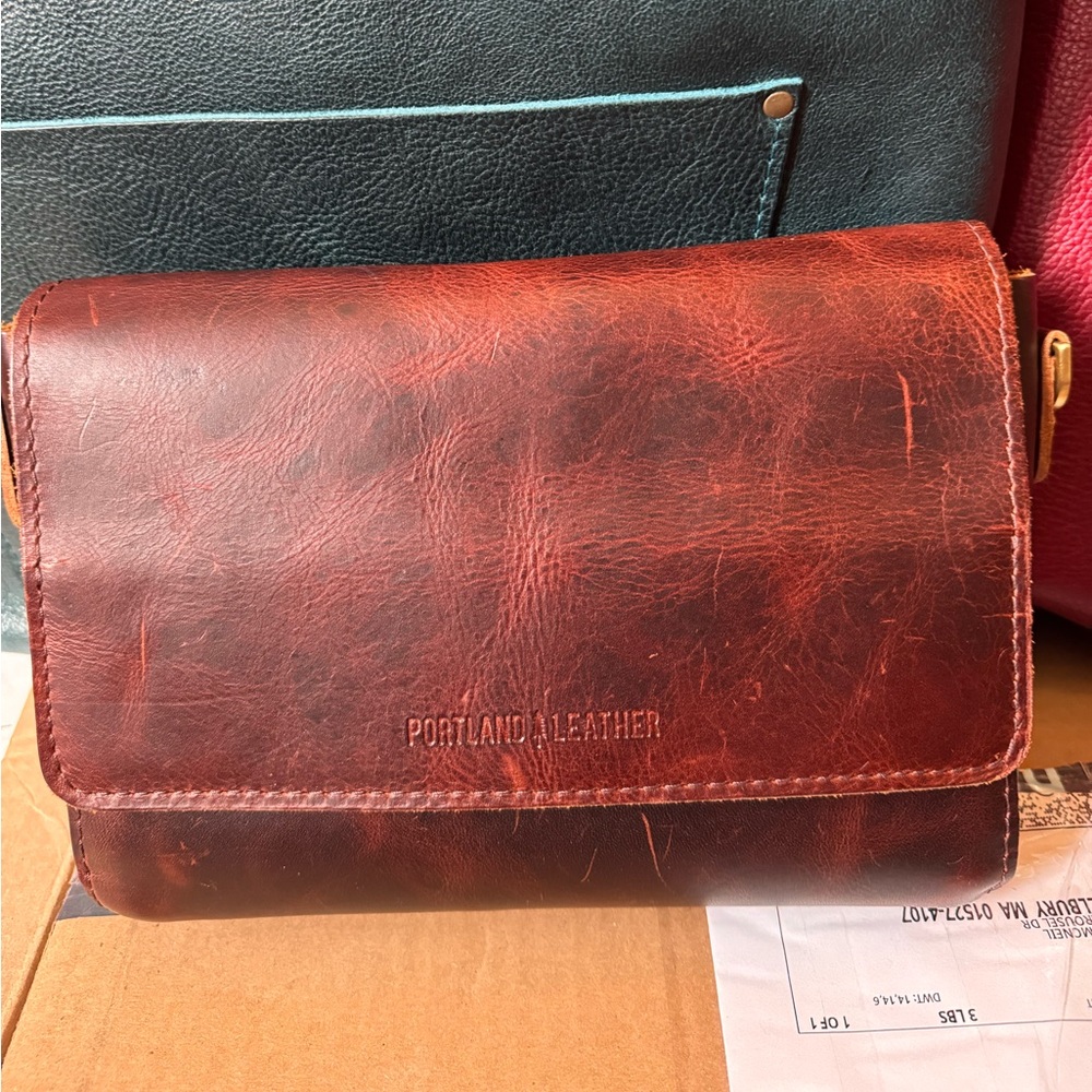 Portland Leather Lava Medium Metro